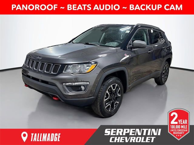 Used 2019 Jeep Compass Trailhawk w/ Leather Interior Group AWD/4WD image 1
