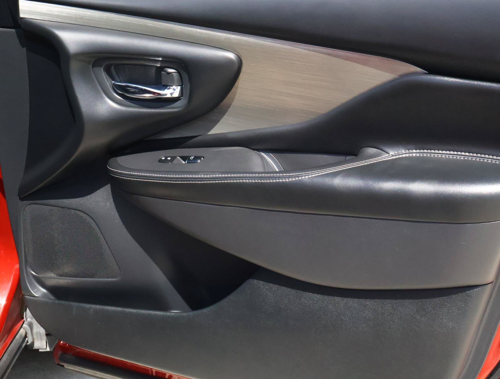 Used 2018 Nissan Murano Platinum FWD image 15