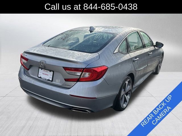 Used 2018 Honda Accord Touring image 5