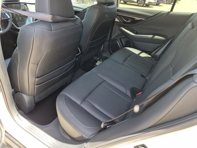 Used 2025 Subaru Outback Touring AWD/4WD image 26
