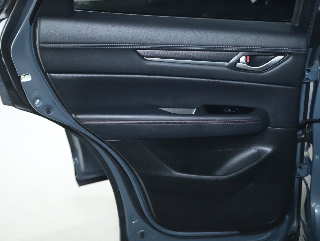 Certified 2023 MAZDA CX-5 Carbon Edition image 13