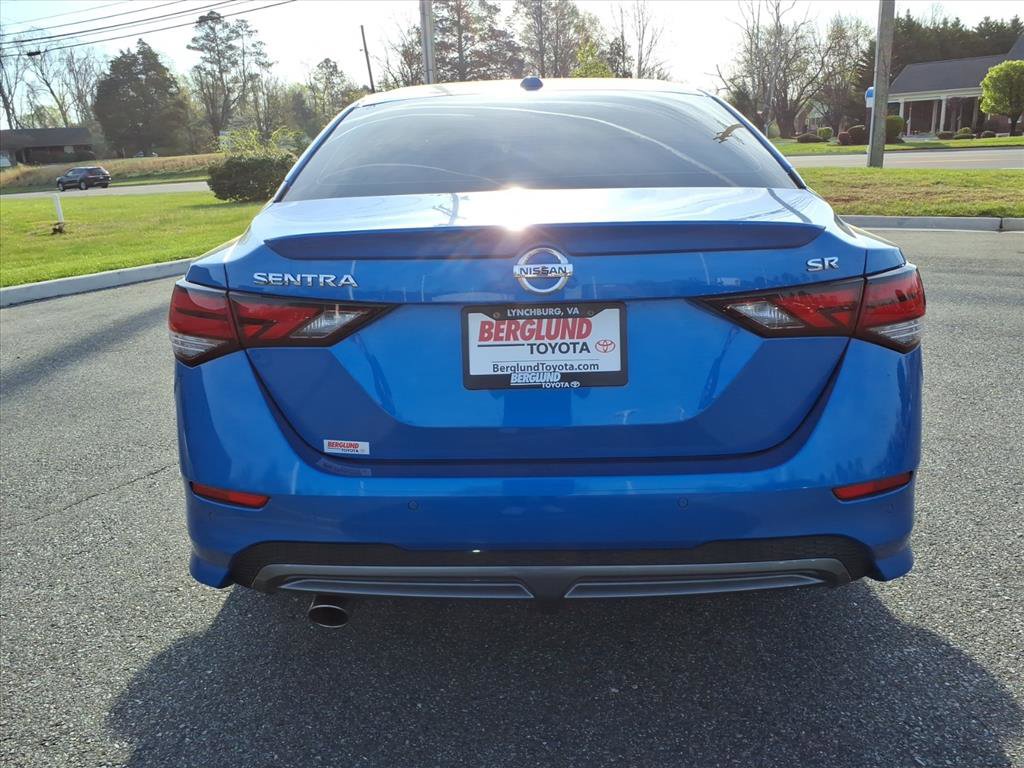 Used 2023 Nissan Sentra SR w/ SR Premium Package FWD image 11