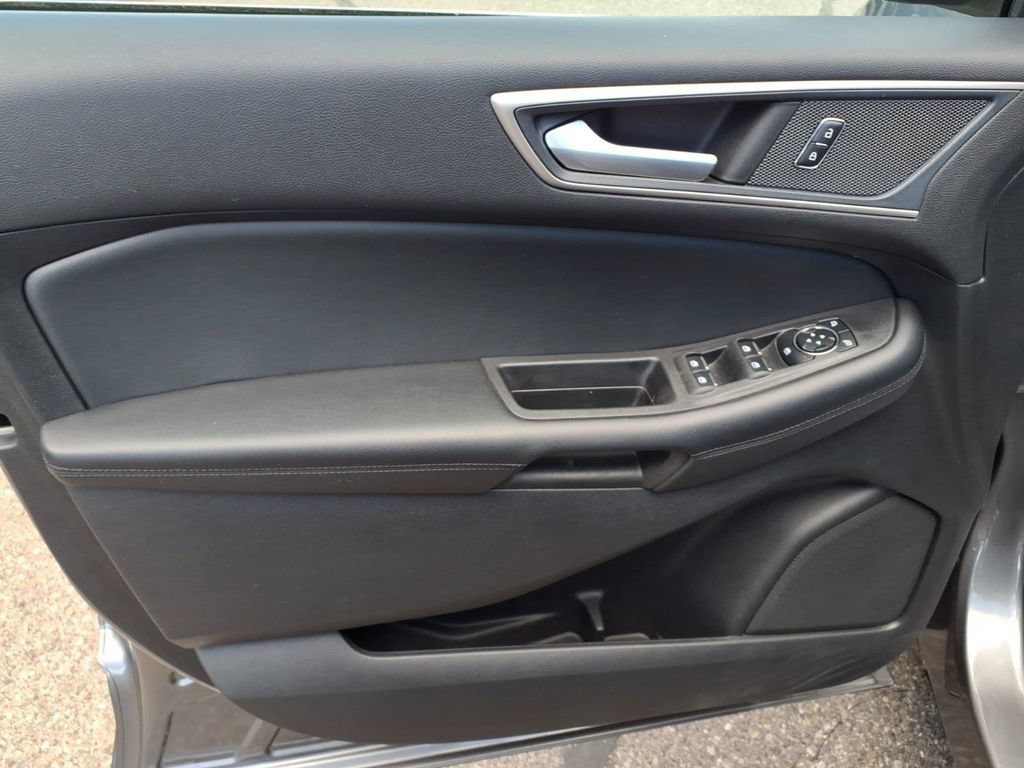Used 2024 Ford Edge SEL w/ Convenience Package AWD/4WD image 12