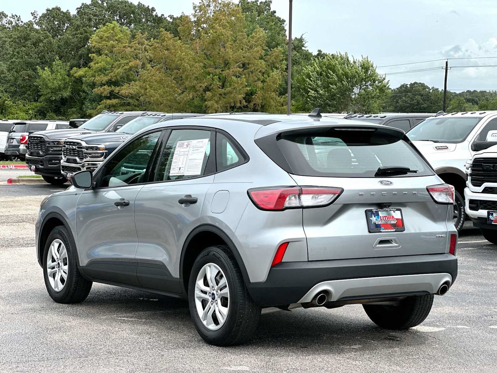 Used 2022 Ford Escape S AWD/4WD image 13