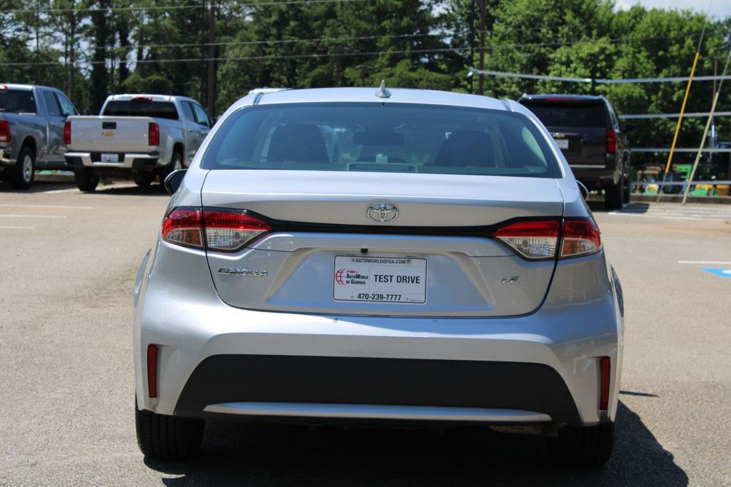 Used 2021 Toyota Corolla LE image 13