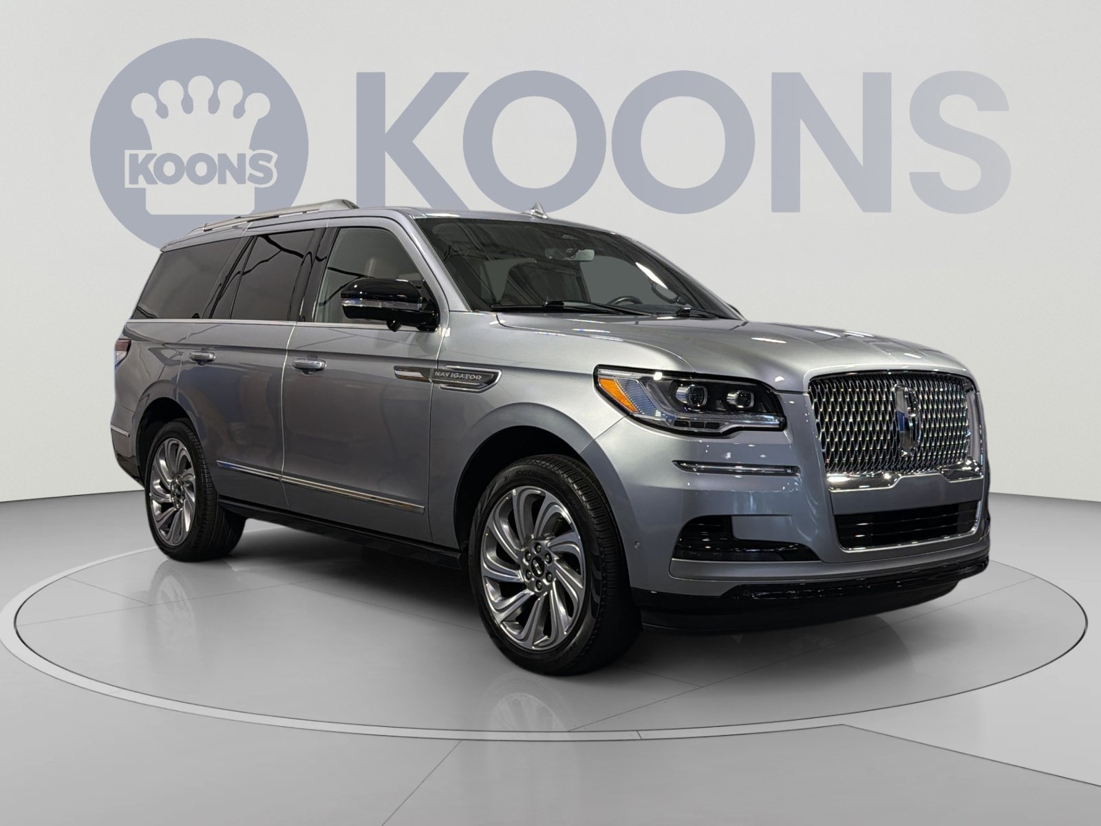 Used 2024 Lincoln Navigator Reserve AWD/4WD image 10