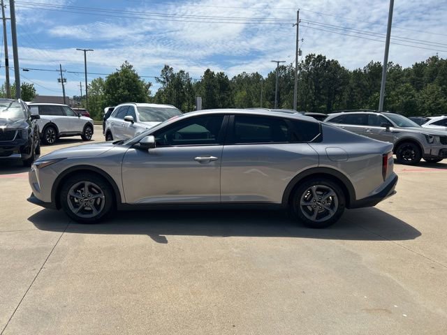 Used 2025 Kia K4 LXS FWD image 5
