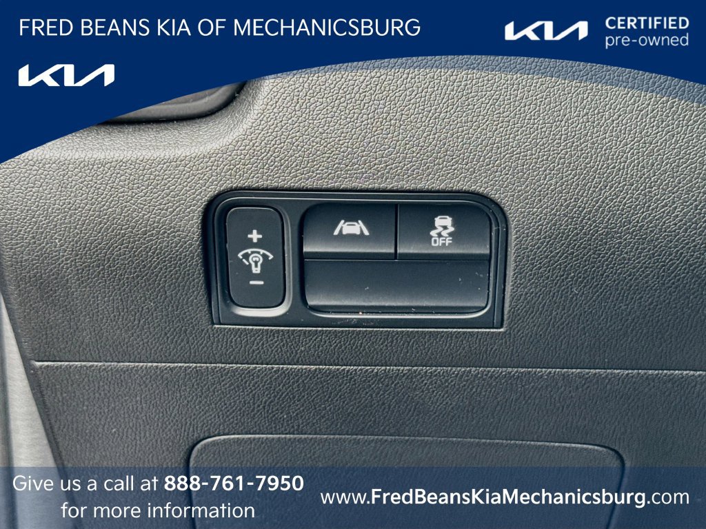 Certified 2022 Kia Sorento S w/ Option Group 015 AWD/4WD image 8