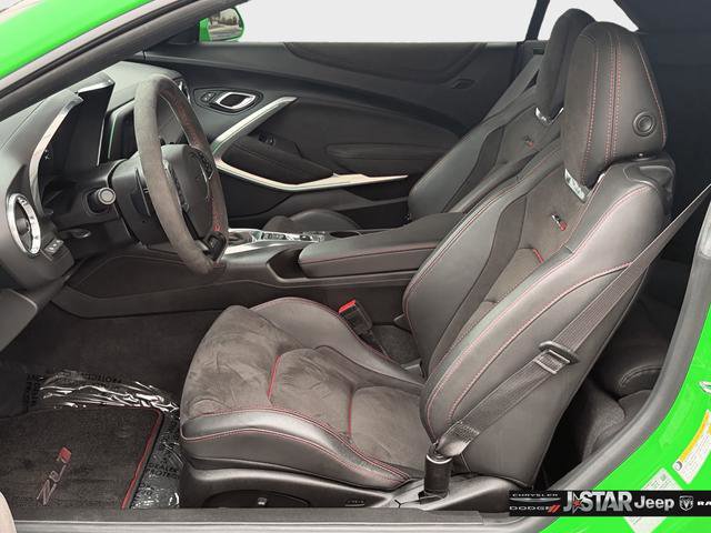 Used 2017 Chevrolet Camaro ZL1 image 8