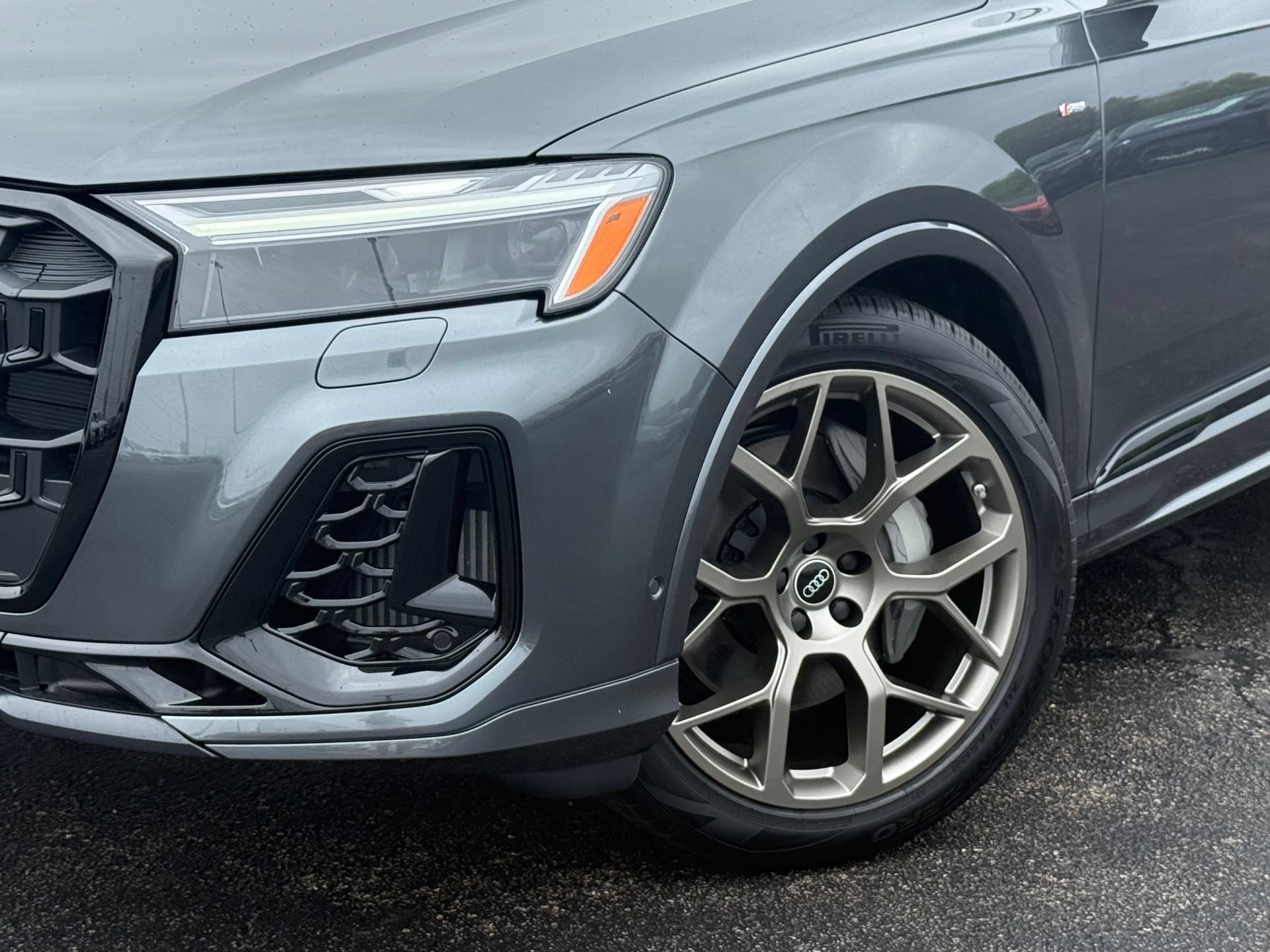New 2026 Audi Q7 3.0T Prestige AWD/4WD image 3