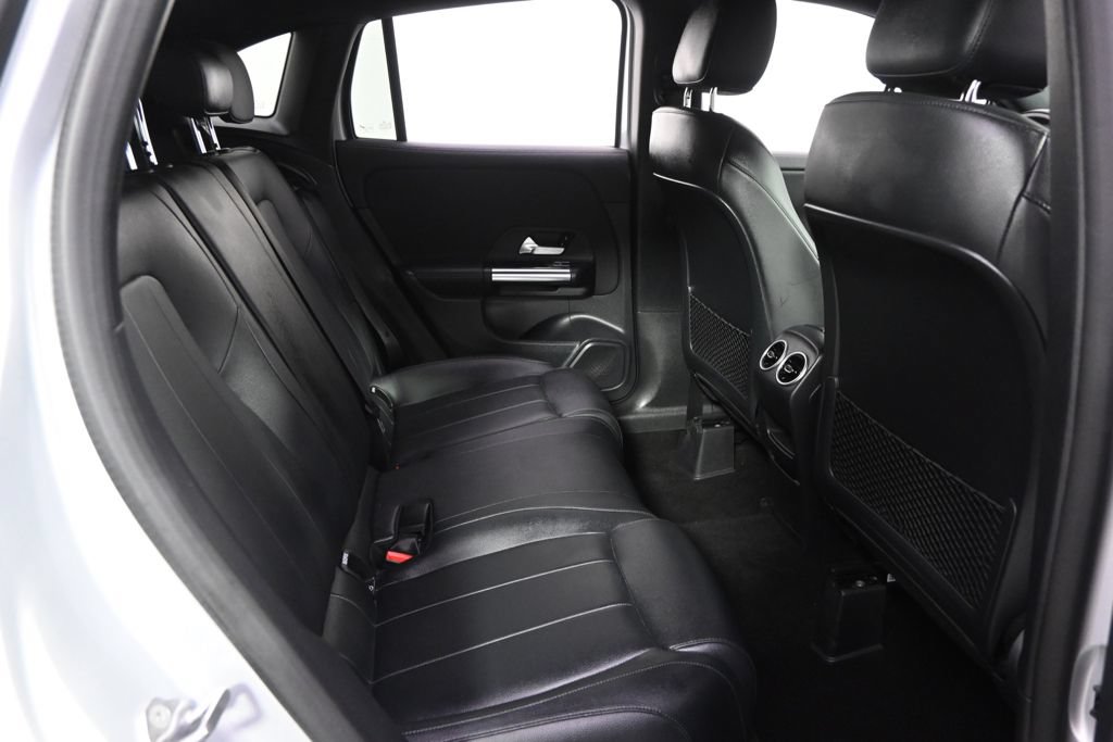 Used 2022 Mercedes-Benz GLA 250 4MATIC image 18