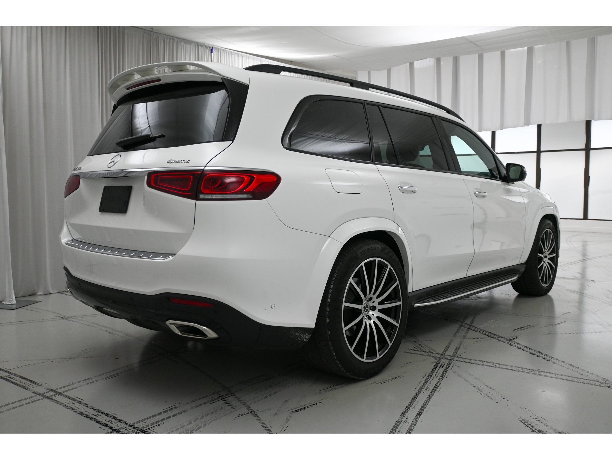 Used 2021 Mercedes-Benz GLS 580 4MATIC image 7