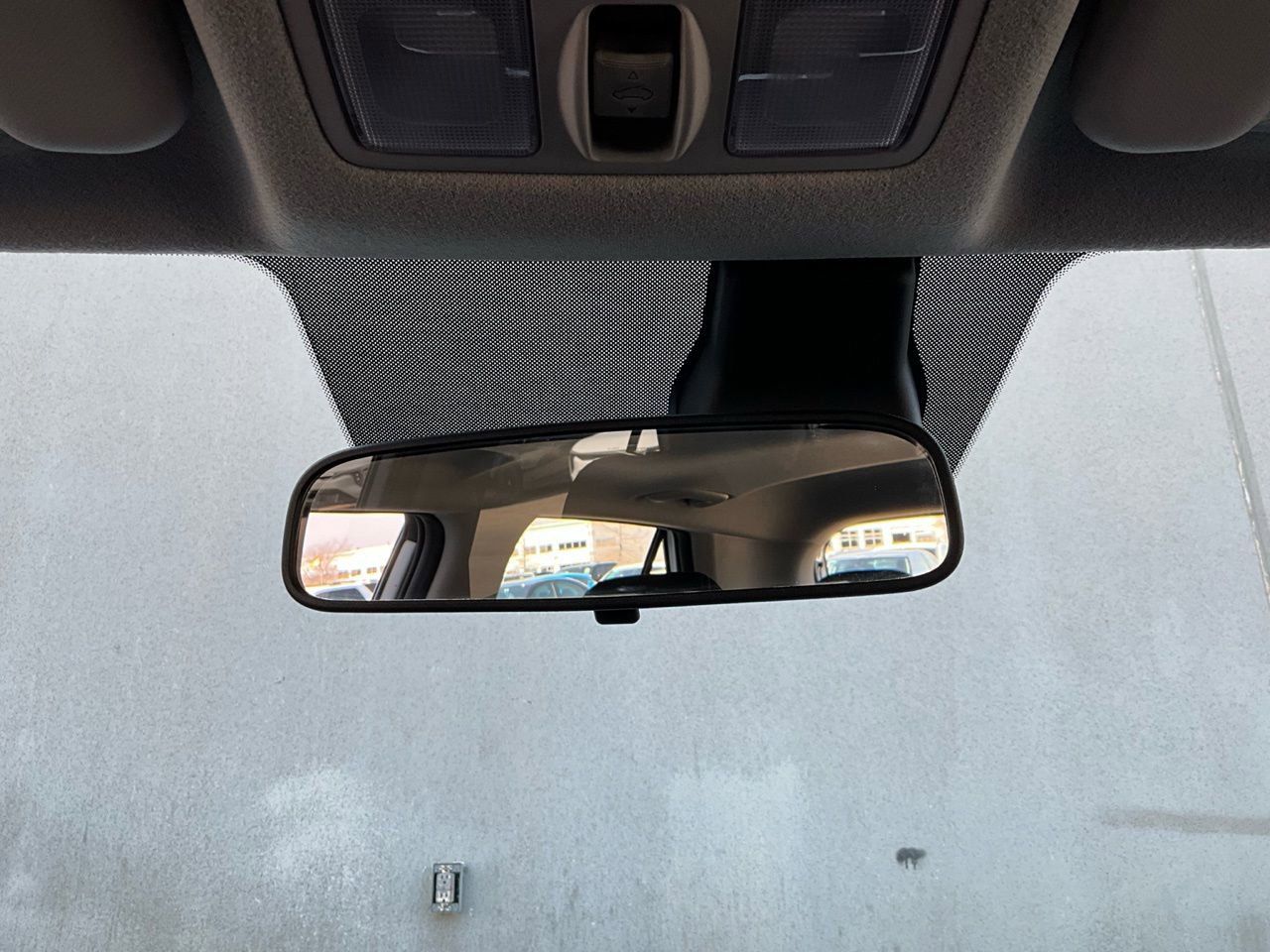 Used 2025 Hyundai Venue SEL image 17