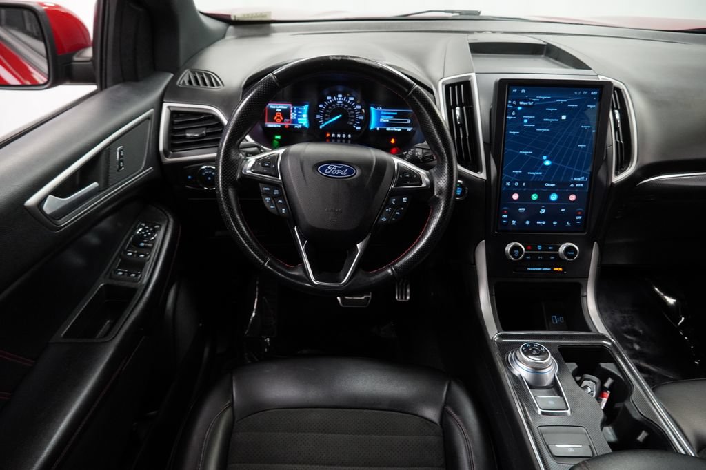 Used 2021 Ford Edge ST-Line FWD image 12