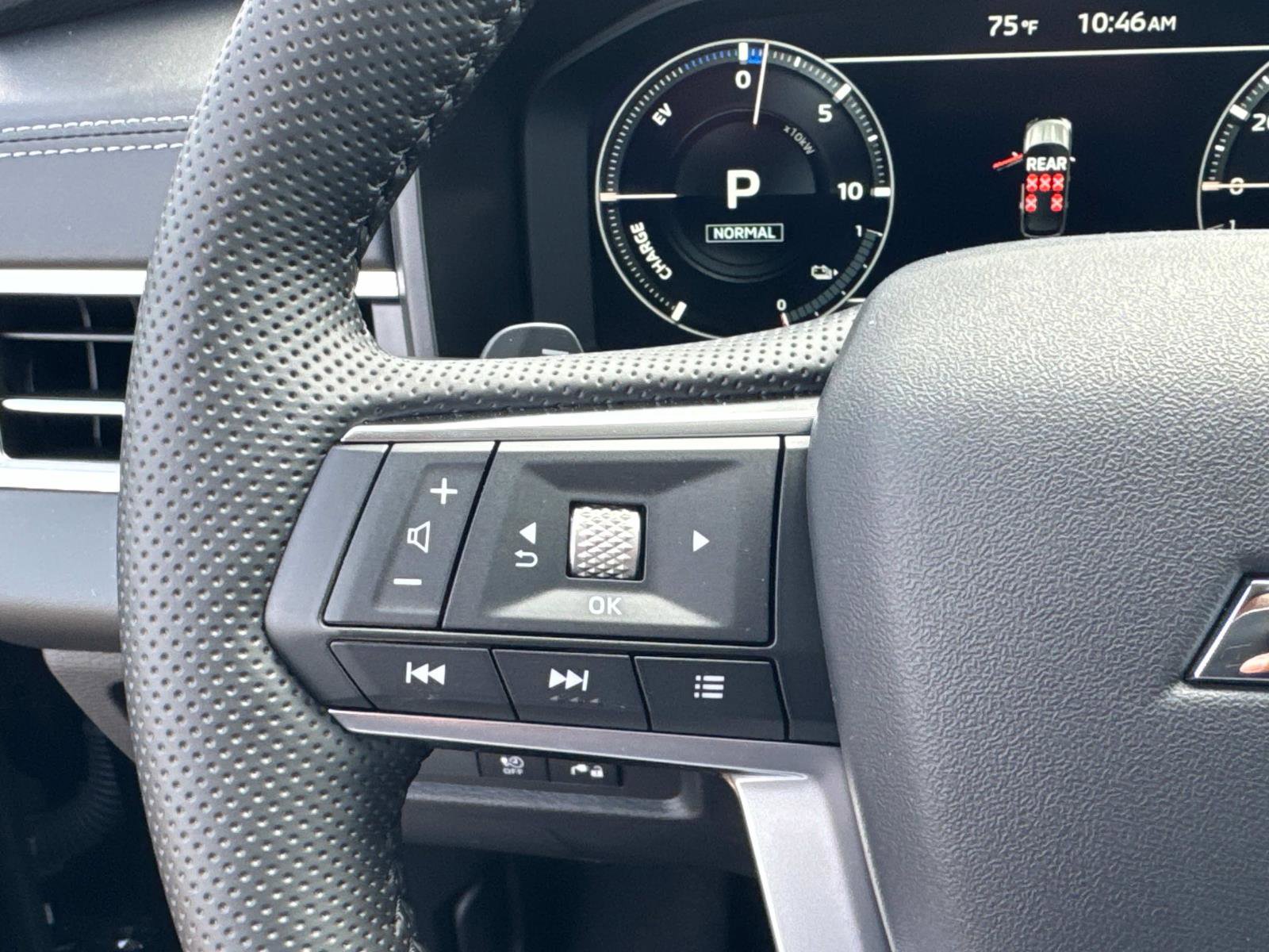 New 2025 Mitsubishi Outlander SEL image 21