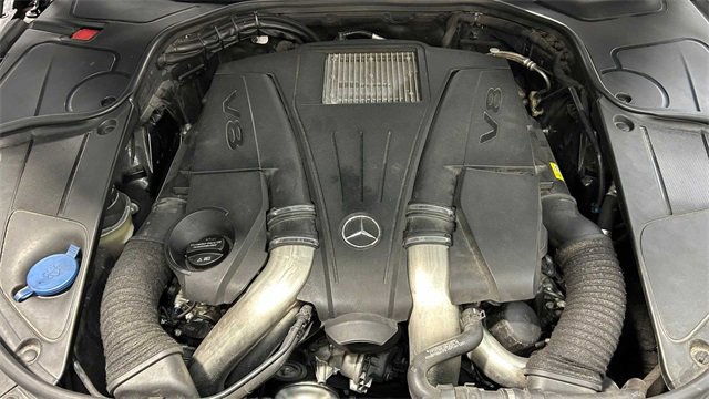 Used 2015 Mercedes-Benz S 550 4MATIC Sedan image 31