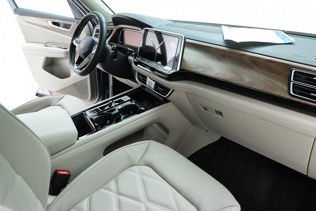 New 2026 Volkswagen Atlas SE image 72