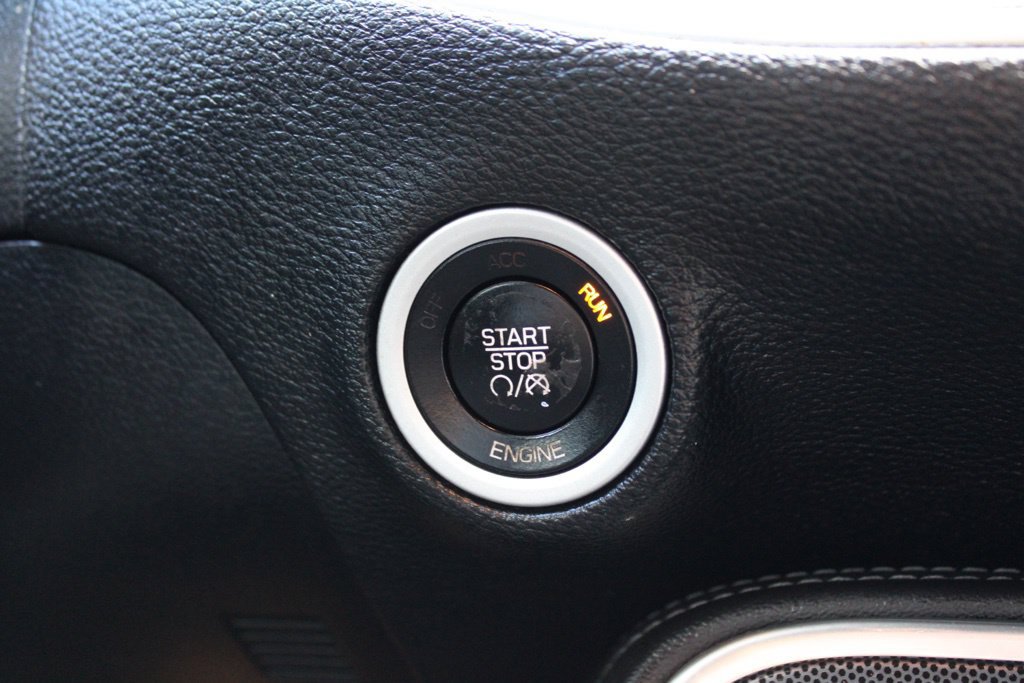 Used 2016 Dodge Challenger SXT Plus RWD image 28