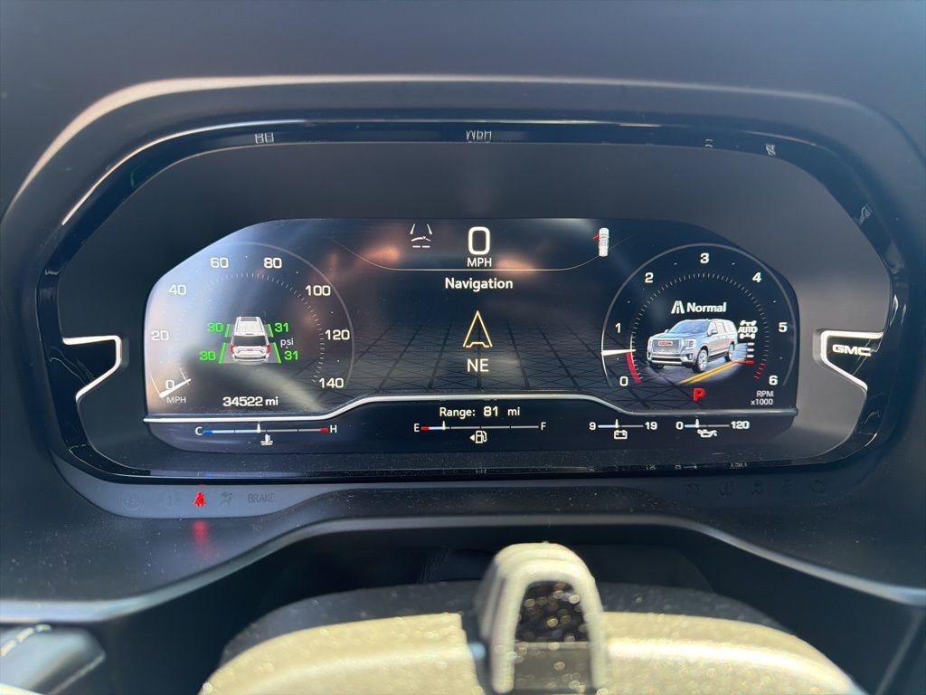 Used 2023 GMC Yukon XL Denali Ultimate image 14