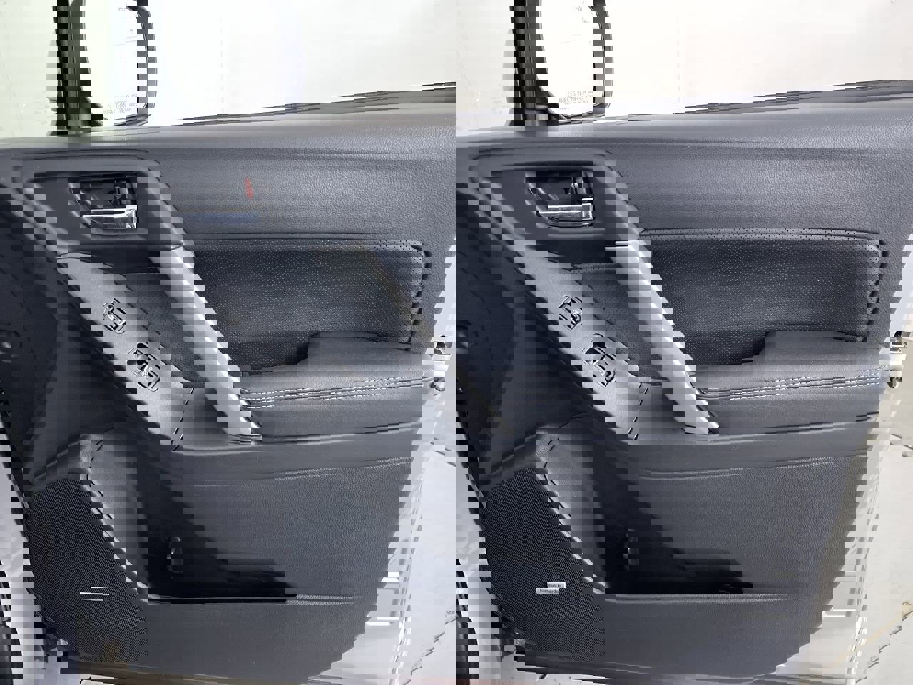 Used 2018 Subaru Forester 2.5i Limited image 25