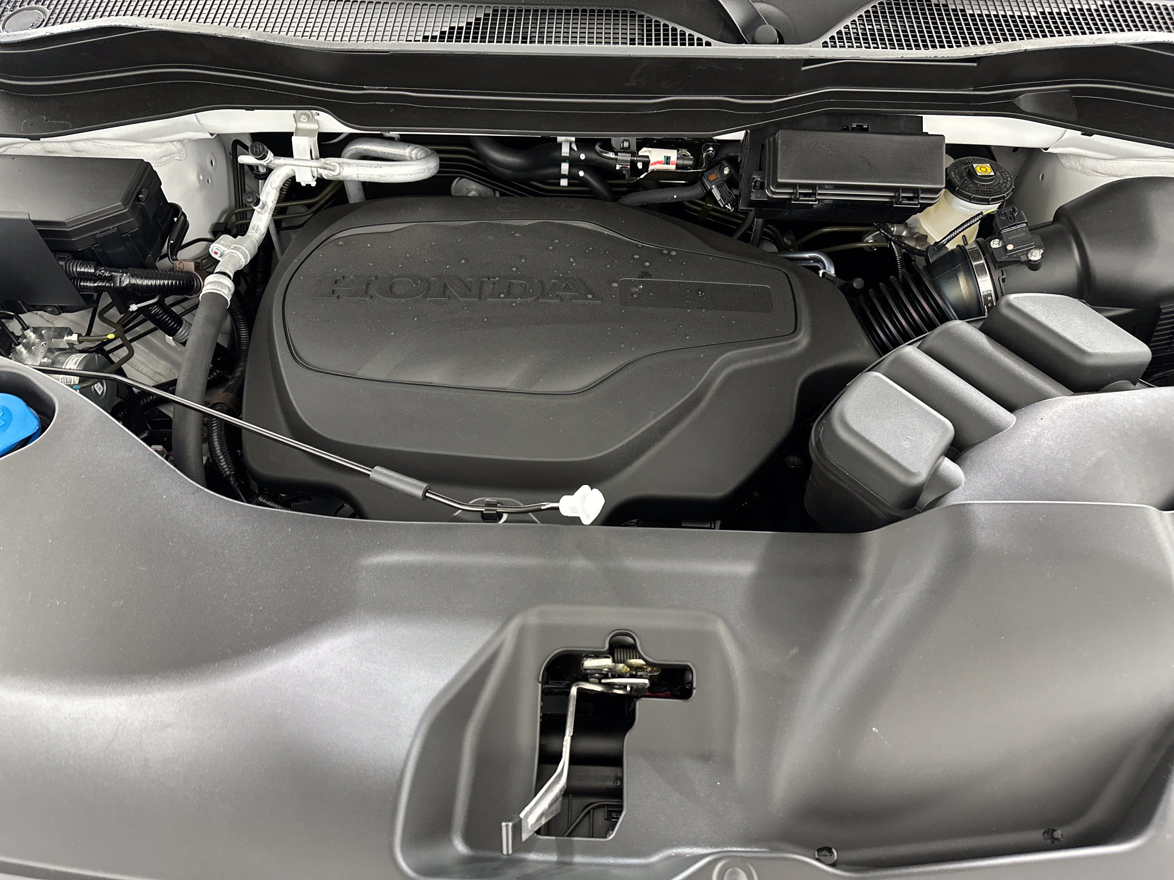 New 2026 Honda Ridgeline Black Edition image 31