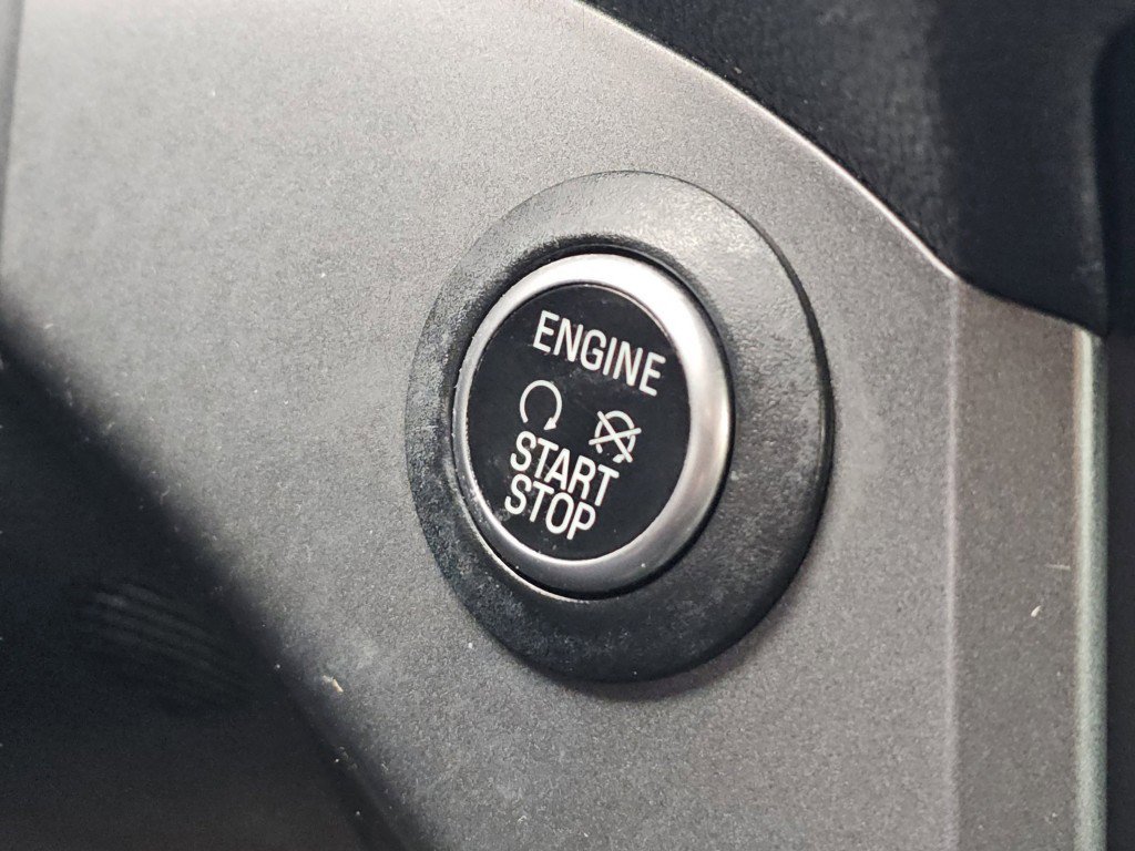 Used 2019 Ford Escape SE image 14