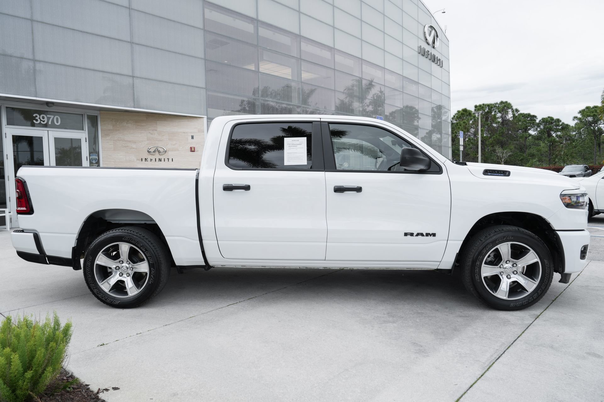 Used 2025 RAM 1500 Tradesman image 26