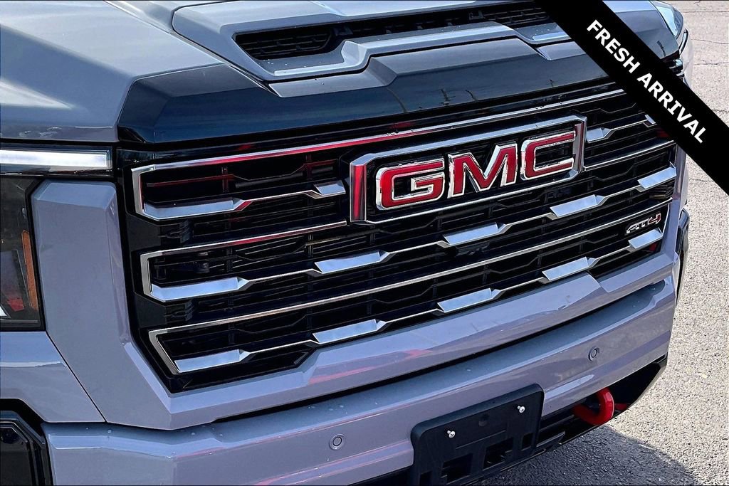 Used 2025 GMC Sierra 2500 AT4 w/ AT4 Premium Plus Package image 33