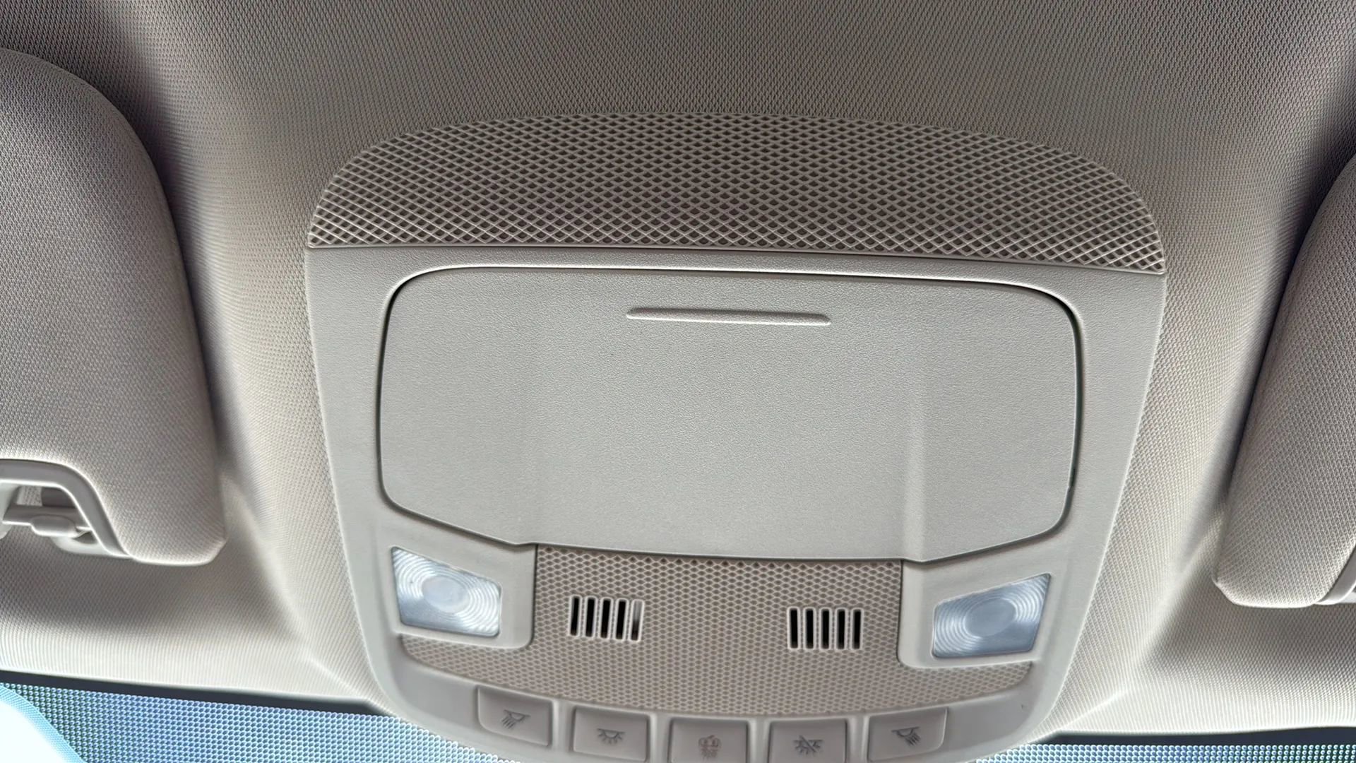 Used 2024 Ford Edge SEL image 20