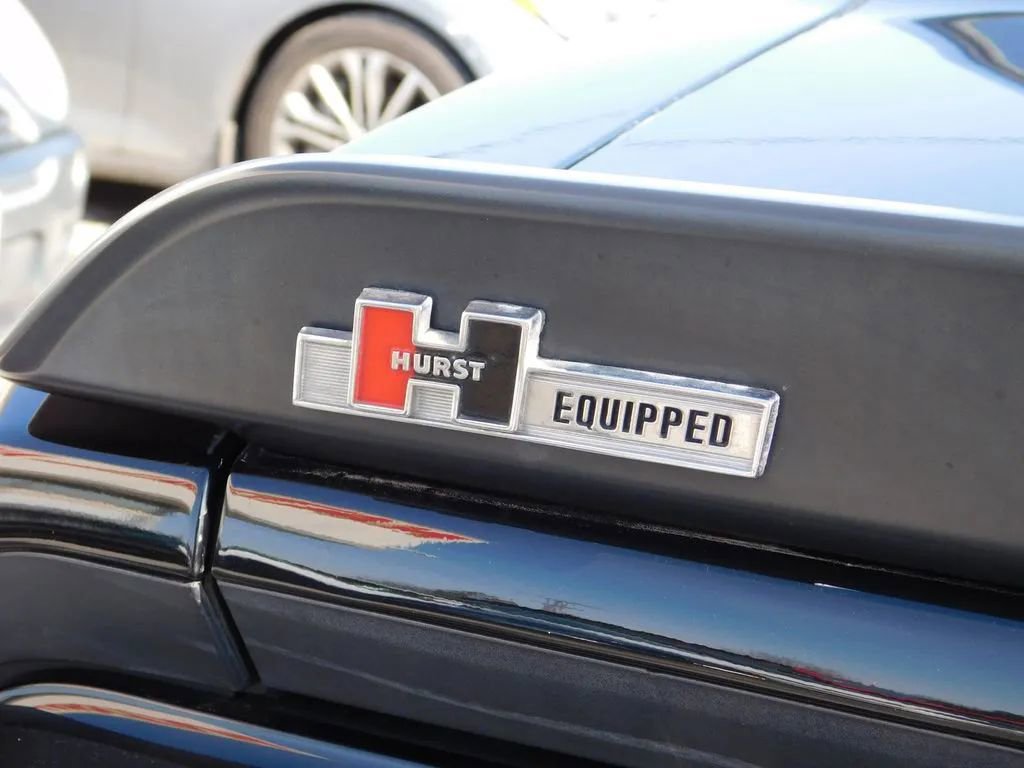 Used 2015 Dodge Challenger R/T Plus image 7