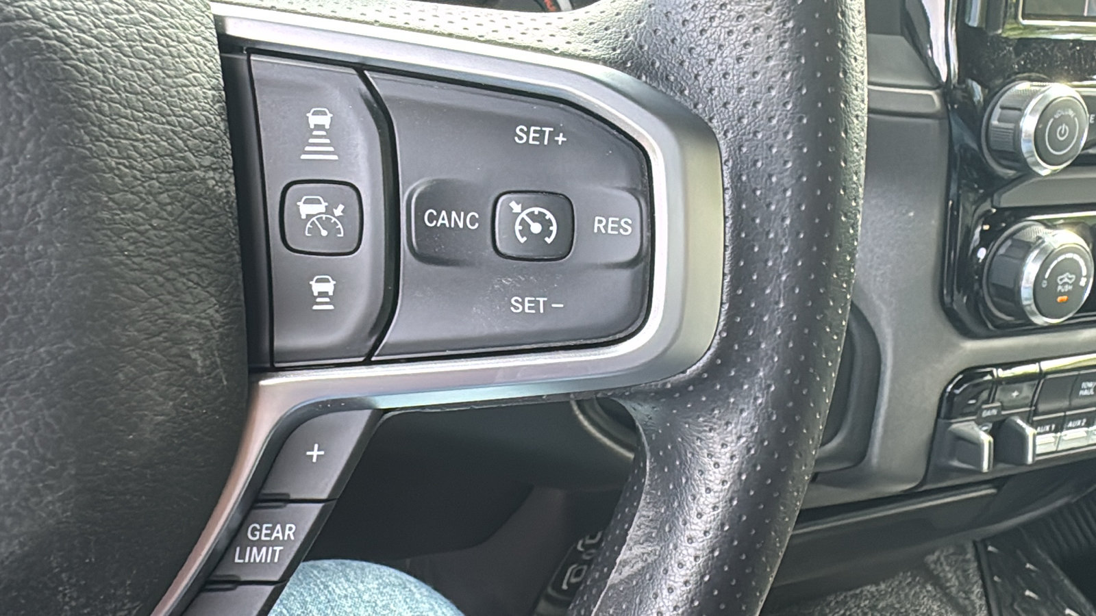 New 2026 RAM 5500 Tradesman AWD/4WD image 18