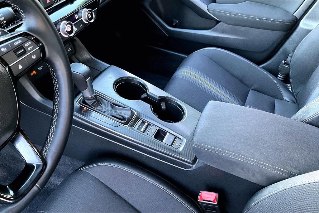 Used 2025 Honda Civic Sport image 15
