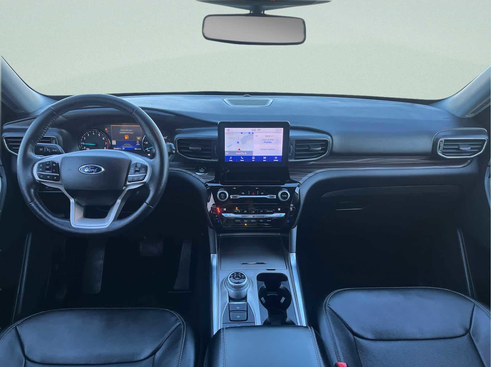 Used 2021 Ford Explorer Limited w/ Equipment Group 301A image 9