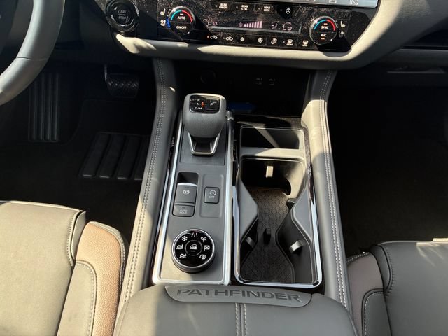 New 2026 Nissan Pathfinder Platinum AWD/4WD image 17