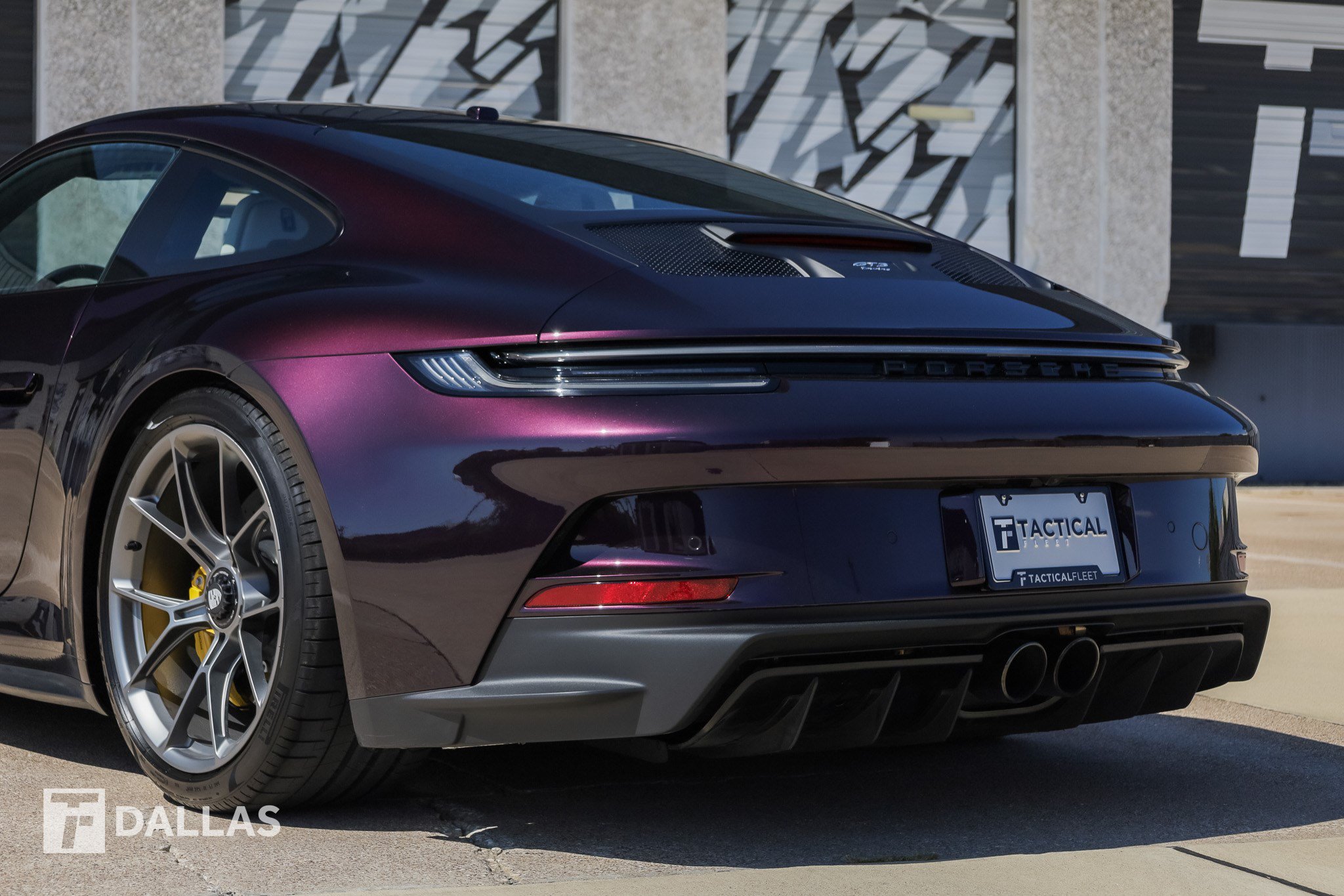Used 2022 Porsche 911 GT3 RWD image 12