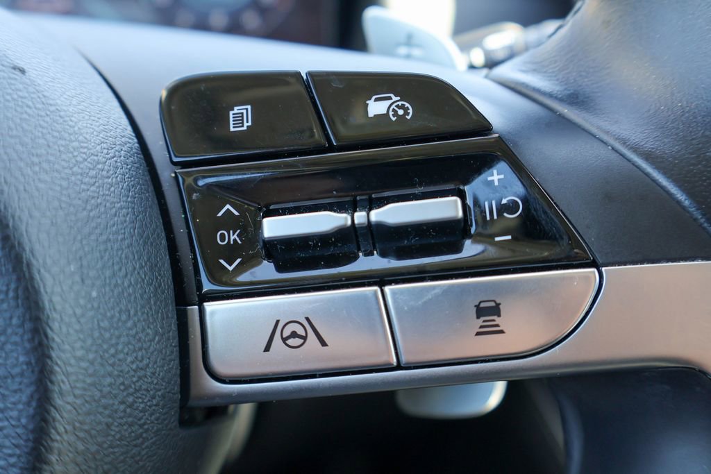 Used 2023 Hyundai Tucson Limited image 14