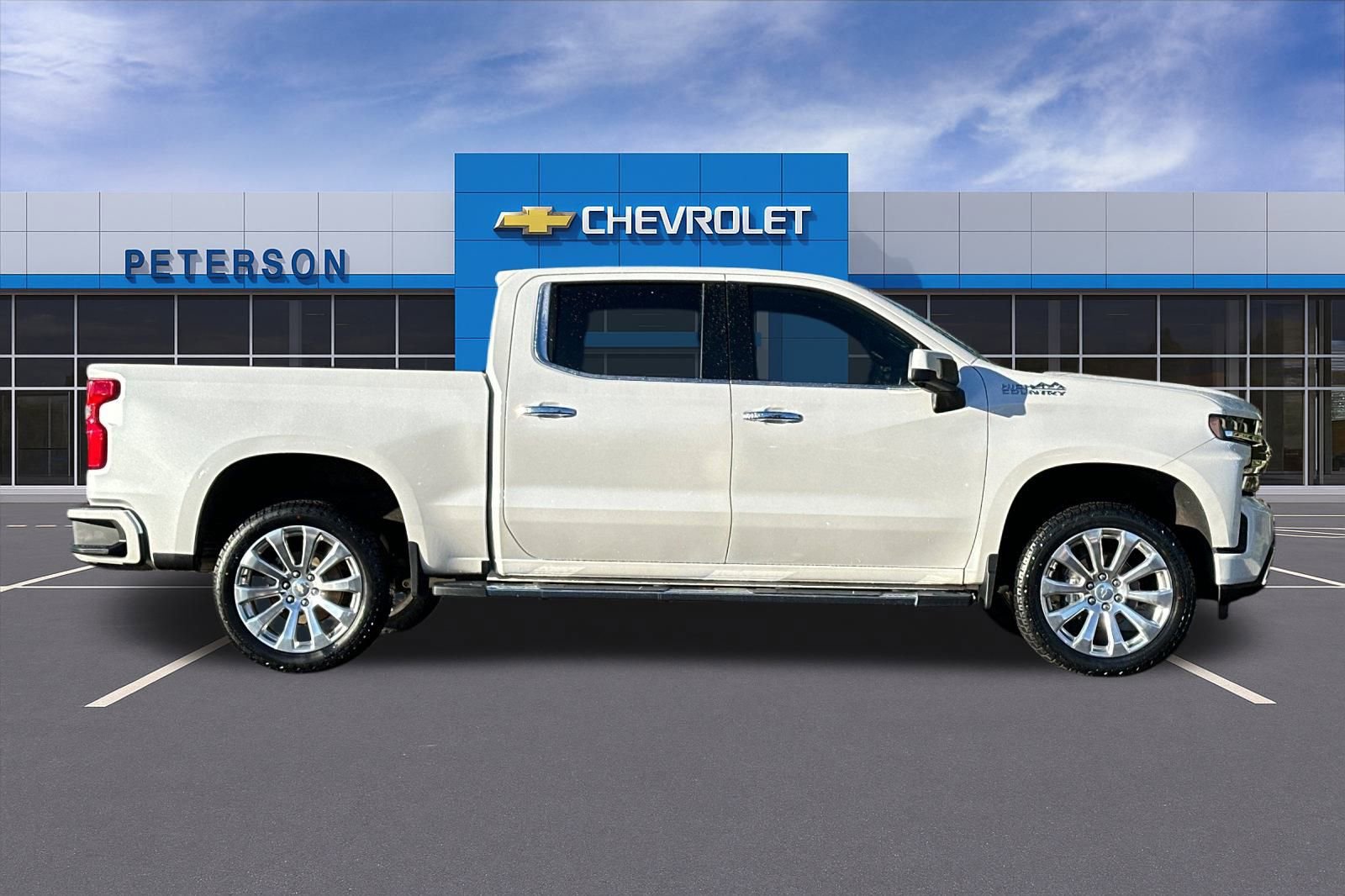 Certified 2022 Chevrolet Silverado 1500 High Country image 3