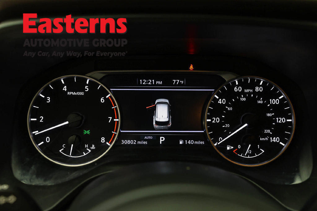Used 2023 Nissan Rogue S AWD/4WD image 19