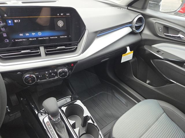 New 2026 Chevrolet Trax LT w/ Driver Confidence Package FWD image 31