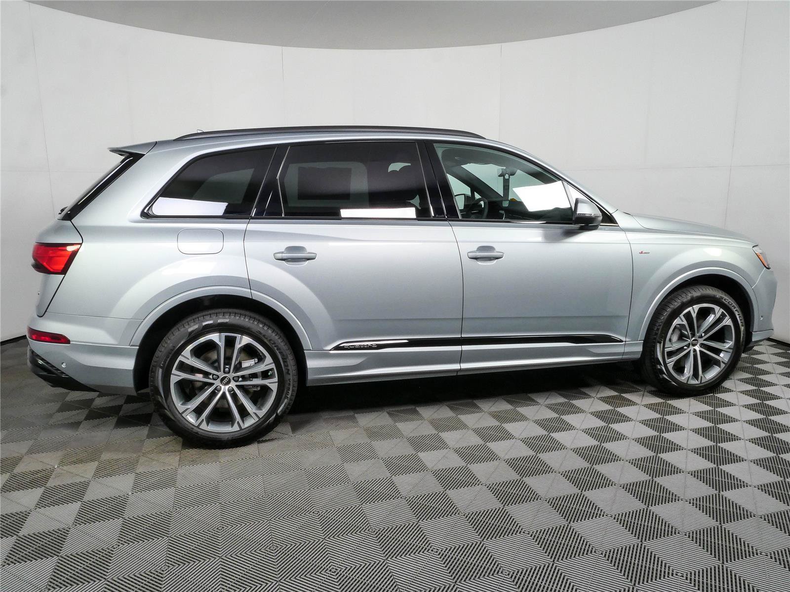 New 2026 Audi Q7 3.0T Premium AWD/4WD image 2