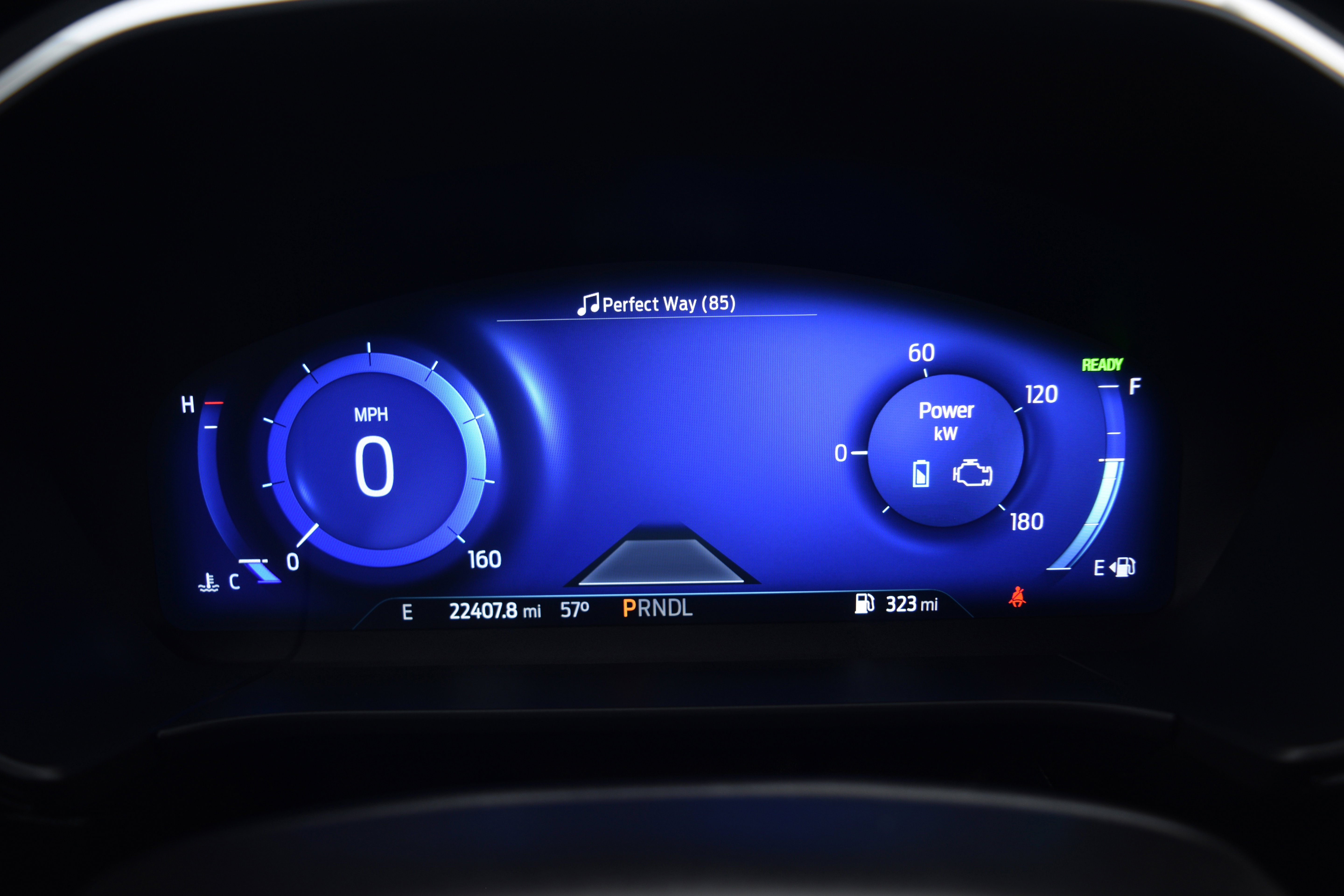 Used 2022 Ford Escape Titanium w/ Titanium Elite Package image 3