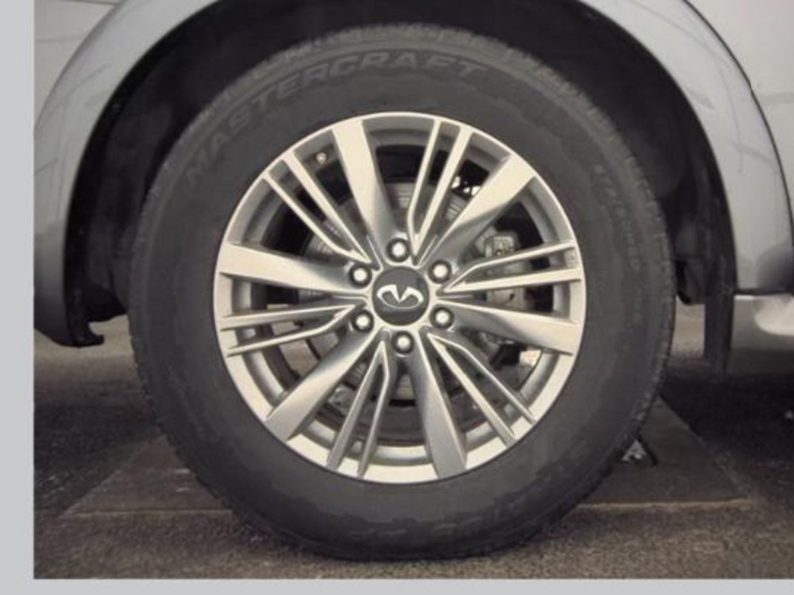 Used 2021 INFINITI QX80 Luxe AWD/4WD image 11