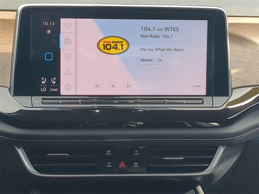 Used 2025 Volkswagen Atlas SE image 15