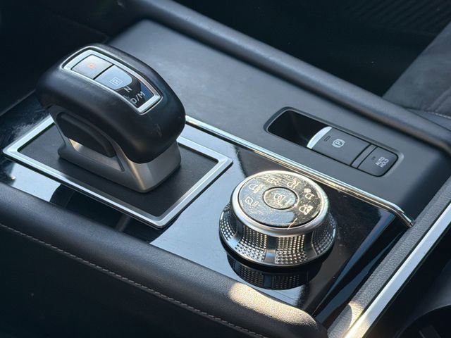 Used 2022 Mitsubishi Outlander SE image 22