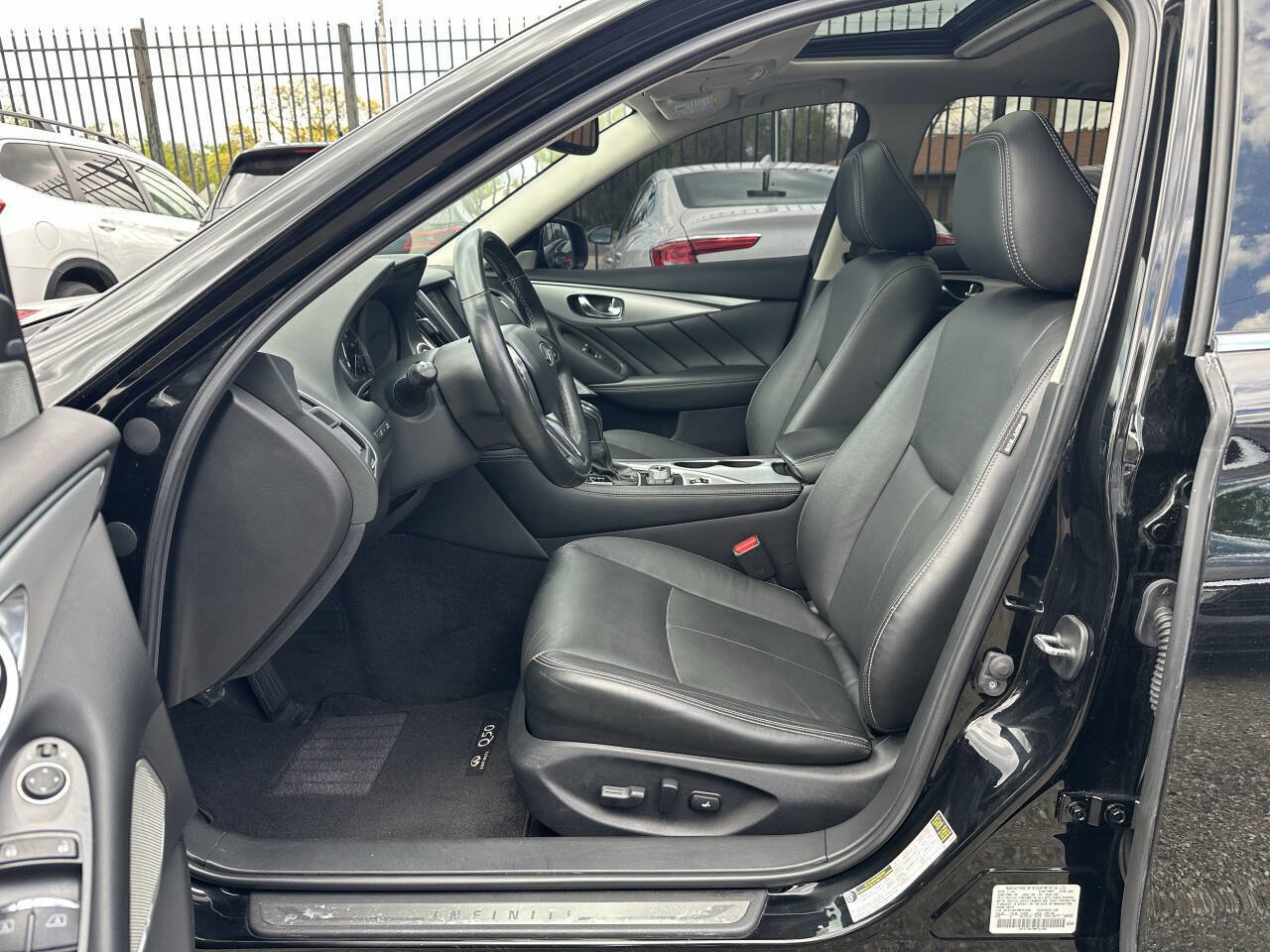 Used 2021 INFINITI Q50 Luxe w/ Seat & Sound Package AWD/4WD image 13