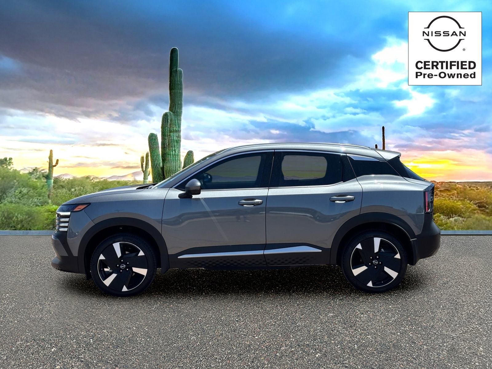 Certified 2025 Nissan Kicks SR FWD image 3