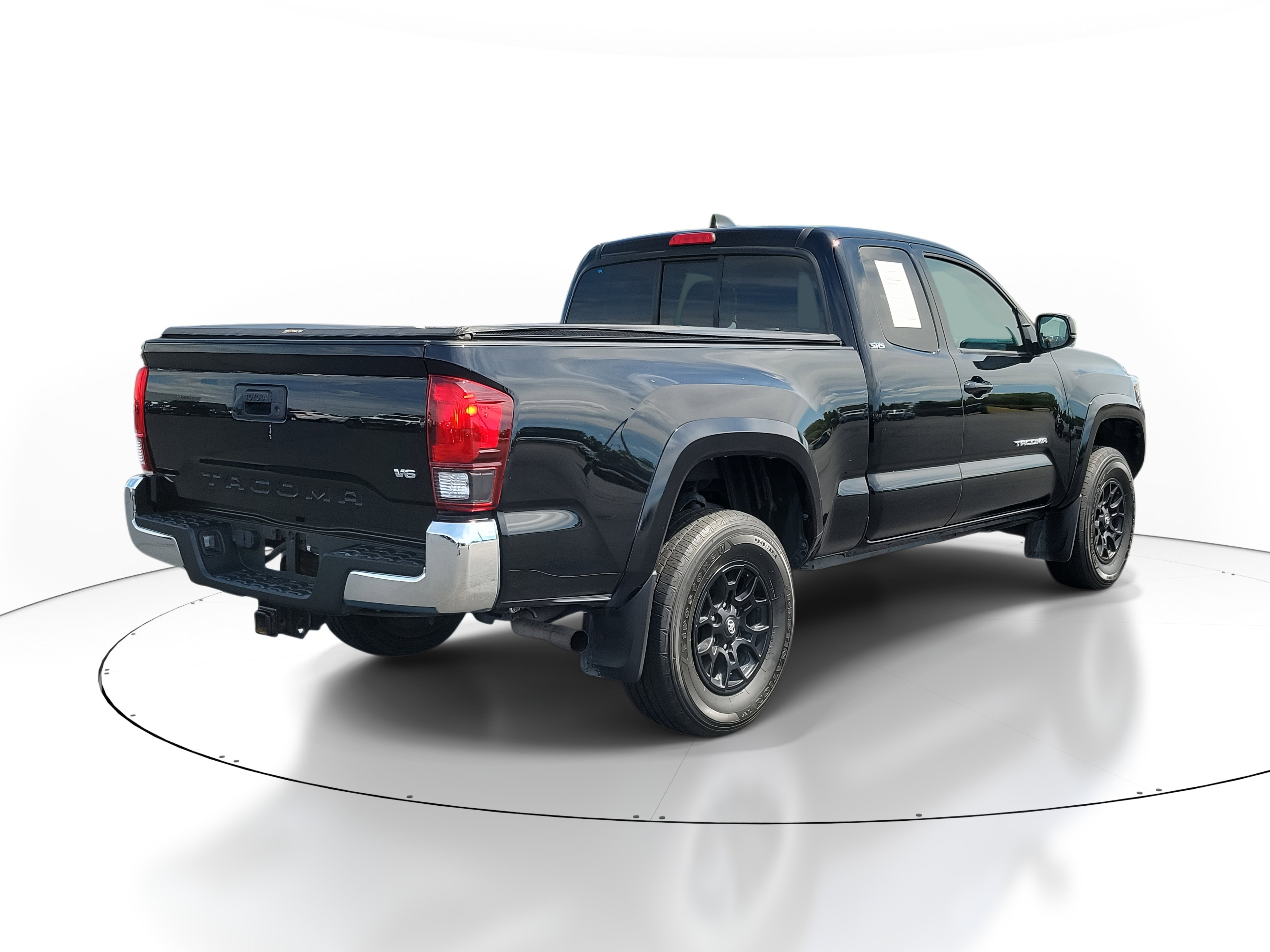 Used 2022 Toyota Tacoma SR5 image 4