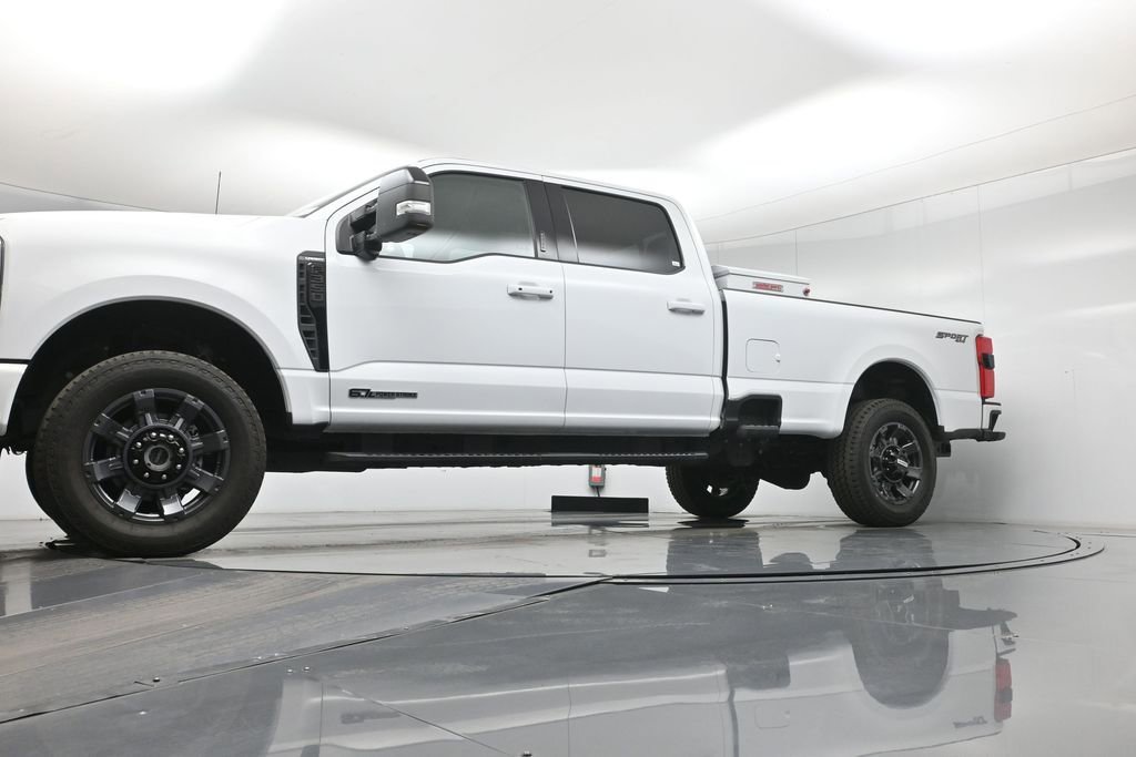 Used 2024 Ford F350 Lariat w/ Lariat Ultimate Package image 56