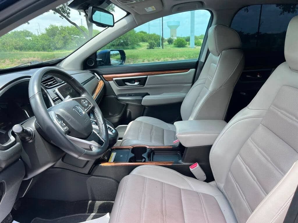 Used 2022 Honda CR-V Touring image 18