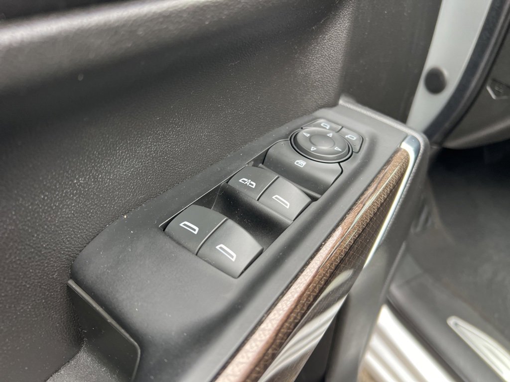 Used 2021 Chevrolet Silverado 1500 LT image 12